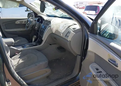 2011 Chevrolet Traverse Ls из США, поврежденный, VIN 1GNKRFED5BJ294500